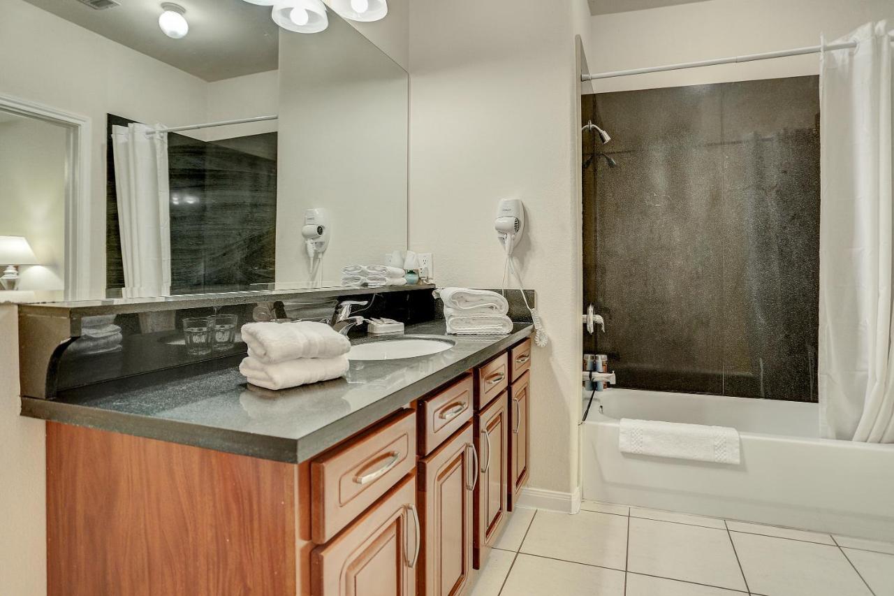 Villa Laverne 3 Bedroom Suite Furnished Condos Houston Exteriör bild
