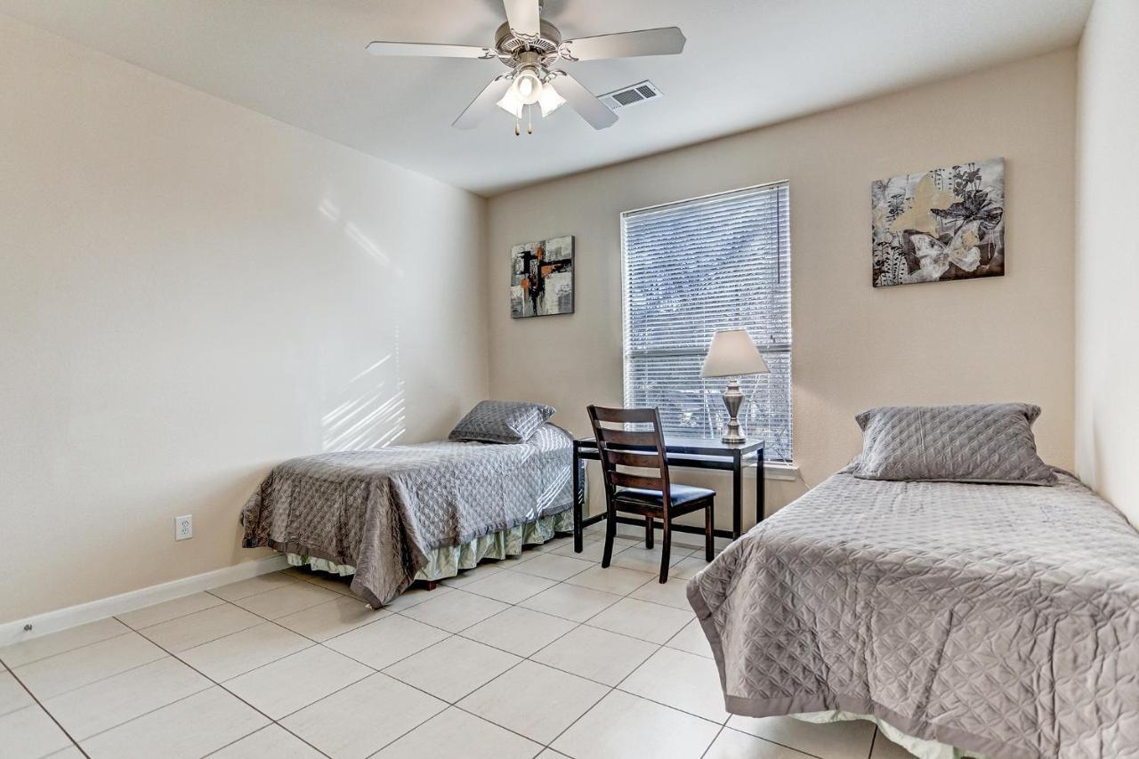 Villa Laverne 3 Bedroom Suite Furnished Condos Houston Exteriör bild