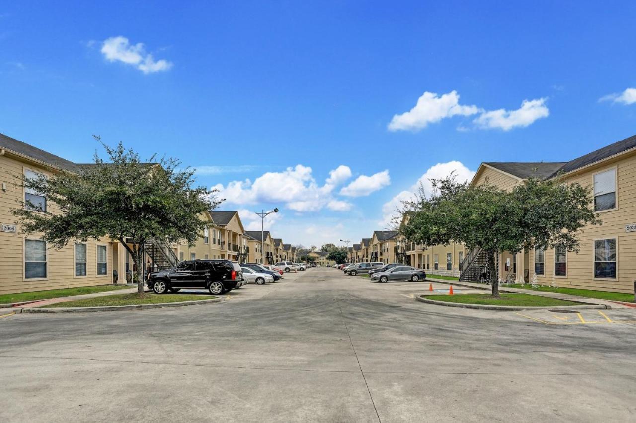 Villa Laverne 3 Bedroom Suite Furnished Condos Houston Exteriör bild